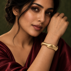 Kadas Gold-Tone Etched Broad Kada