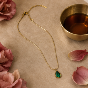 Chain 18K Gold-Plated Fine Chain with Teardrop Green Stone Pendant - House of Viya