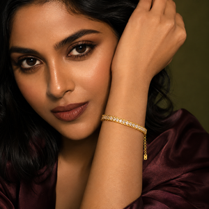 Bracelet Gold-Tone Textured Chain Link with Toggle Clasp