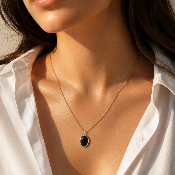 Chain 18K Gold-Plated Slim Chain with Oval Black Stone Pendant - House of Viya
