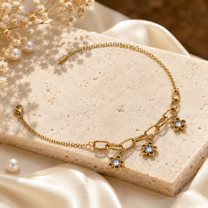 Gold Plated Paperclip Chain Bracelet with Triple Daisy Flower White Stone Charm Cluster Pendant