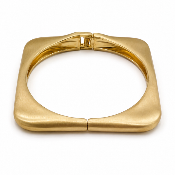 Kadas Gold-Tone Relief Broad Kada