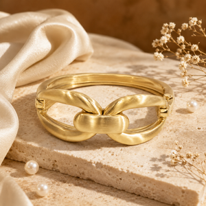 Kadas Gold-Tone Deluxe Broad Kada
