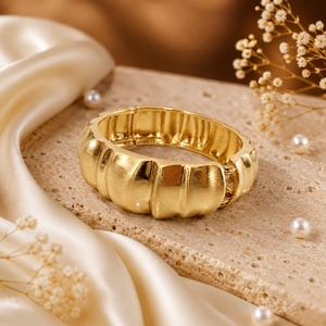 Kadas Gold-Tone Fluted Openable Broad Kada