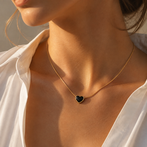Chain 18K Gold-Plated Minimal Snake Chain with Black Heart Pendant - House of Viya
