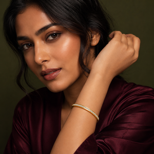 Kada Gold-Tone Minimalist Polished Smooth Bangle