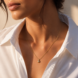 Chain 18K Gold-Plated Minimal Chain with Plain Gold Teardrop Charm - House of Viya