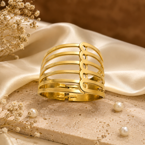 Kadas Gold-Tone Ribbed Broad Kada