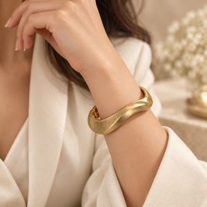 Kadas Gold-Tone Smooth Broad Kada