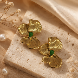 Earrings Gold-Tone Butterfly Motif Green Stone Stud Earrings