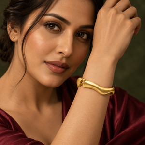 Kadas Gold-Tone Sleek Broad Kada