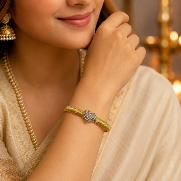 Gold Ribbed Grooved Band Single Heart Diamond Kada for Women | Striated Center Stone Stainless Steel Ladies Bangle | Elegant Festive Jewellery - House of Viya