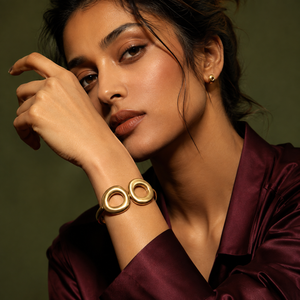 Kadas Gold-Tone Contemporary Broad Kada